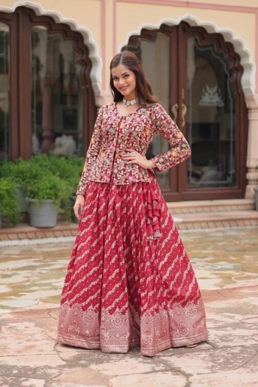 lw 7125 dayble viscose jacquard traditional wear fully stitch crop top exports   lw 7125 dayble viscose jacquard traditional wear fully stitch crop top exports 5 2025 05 29 13 15 53.jpeg