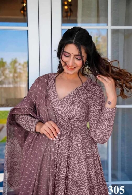 pr clora vol 3 series 301-308 Pure Maslin readymade suit   pr clora vol 3 series 301 308 pure maslin readymade suit 8 2024 07 07 18 02 26.jpeg