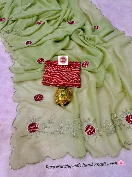 MS BRAND best pure Gold crunchy febrice saree with beutifull kutdana   ms brand best pure gold crunchy febrice saree with beutifull kutdana 3 2025 07 04 12 33 25.jpeg